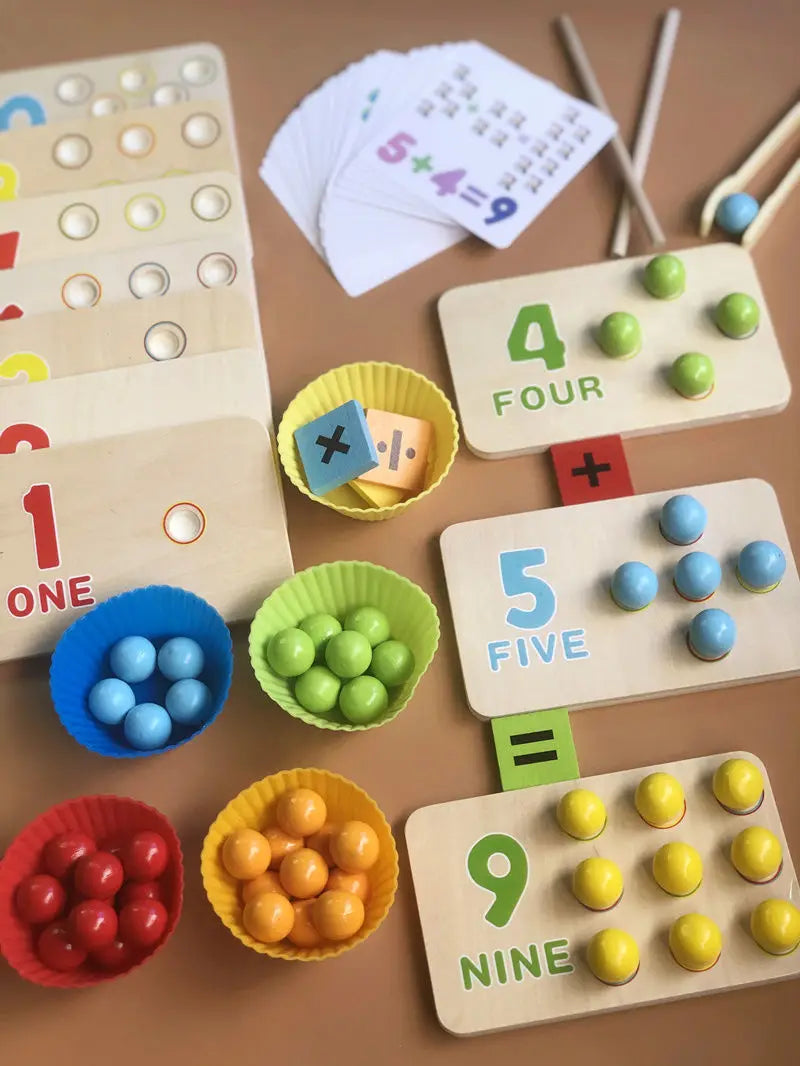 Brinquedo Educativo de Contas com Bolinhas