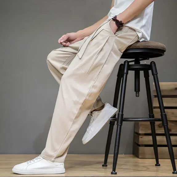 Calça Masculina Estilo Chinês com Bolsos