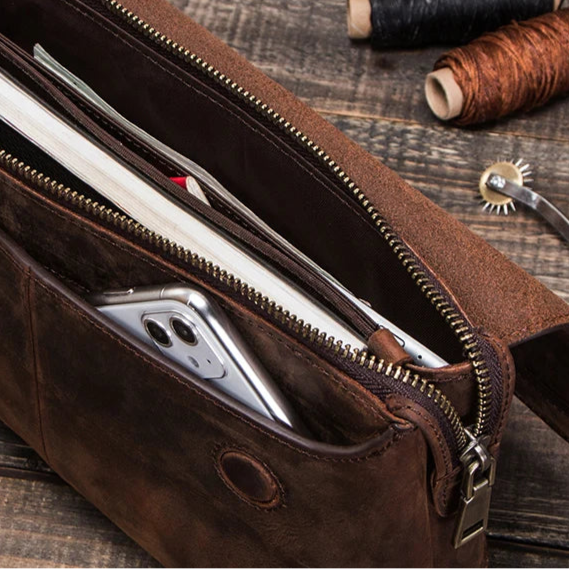 Carteira Clutch de Couro Legítimo