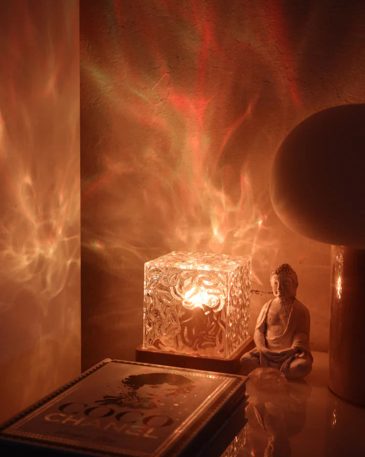 Luminária com Projetor de Ondas do Oceano