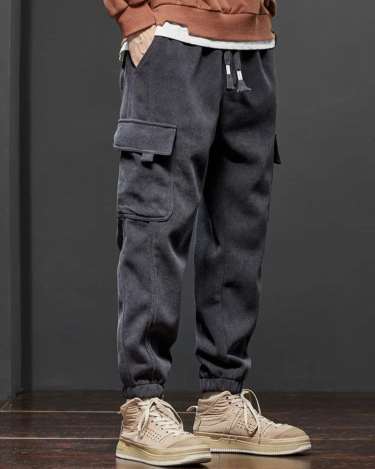 Calça Cargo Masculina com Bolsos Laterais