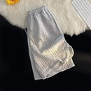 Conjunto Masculino com Camisa Gola V e Short