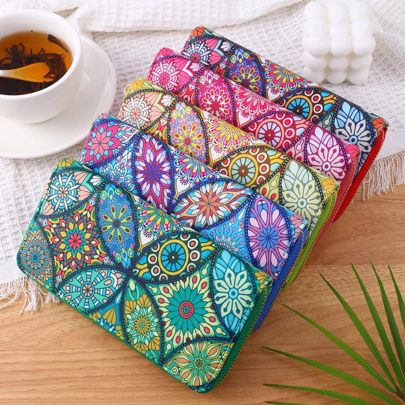 Carteira Feminina com Estampa Divertida