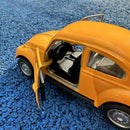 Fusca de Brinquedo com Design Realista