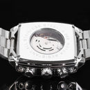 Relógio com Design Moderno e Funcionalidade Completa