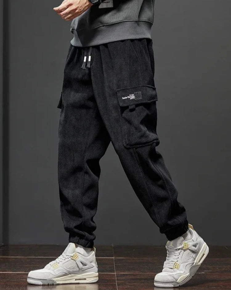 Calça Cargo Masculina com Bolsos Laterais