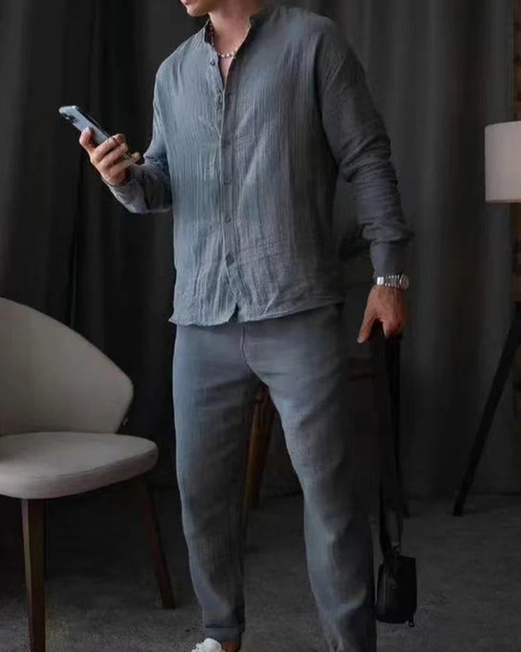 Conjunto Masculino com Blusa de Manga Longa e Calça