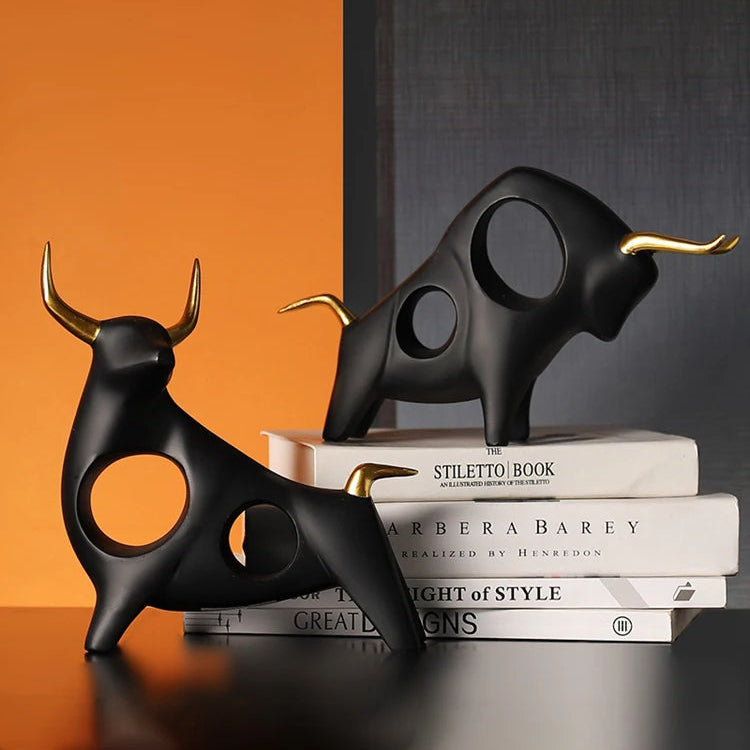 Estátua Decorativa de Touro em Resina