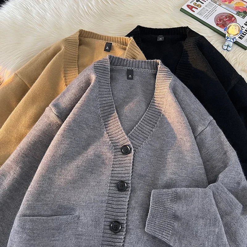 Cardigan Masculino de Tricô com Decote em V