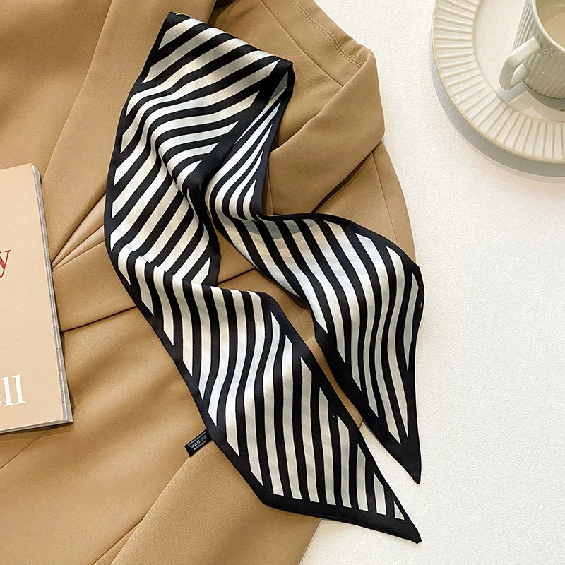 Lenço Feminino Estampado Preto e Branco