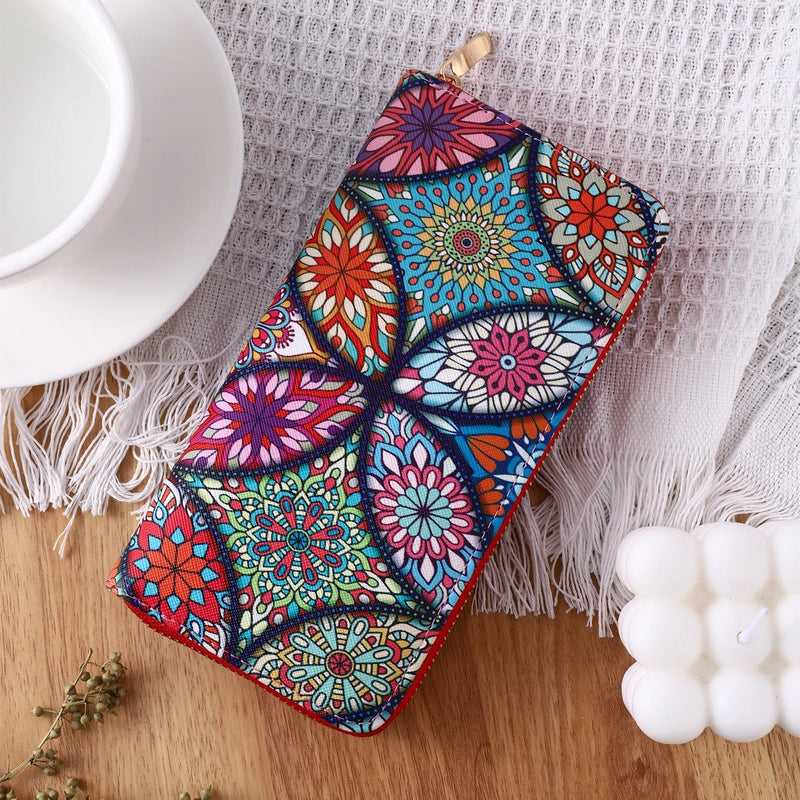 Carteira Feminina com Estampa Divertida