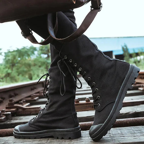 Coturno Masculino Cano Médio