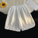 Conjunto Masculino com Camisa Gola V e Short