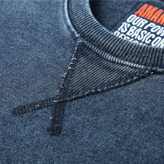 Camiseta Masculina Vintage de Algodão com Gola Careca