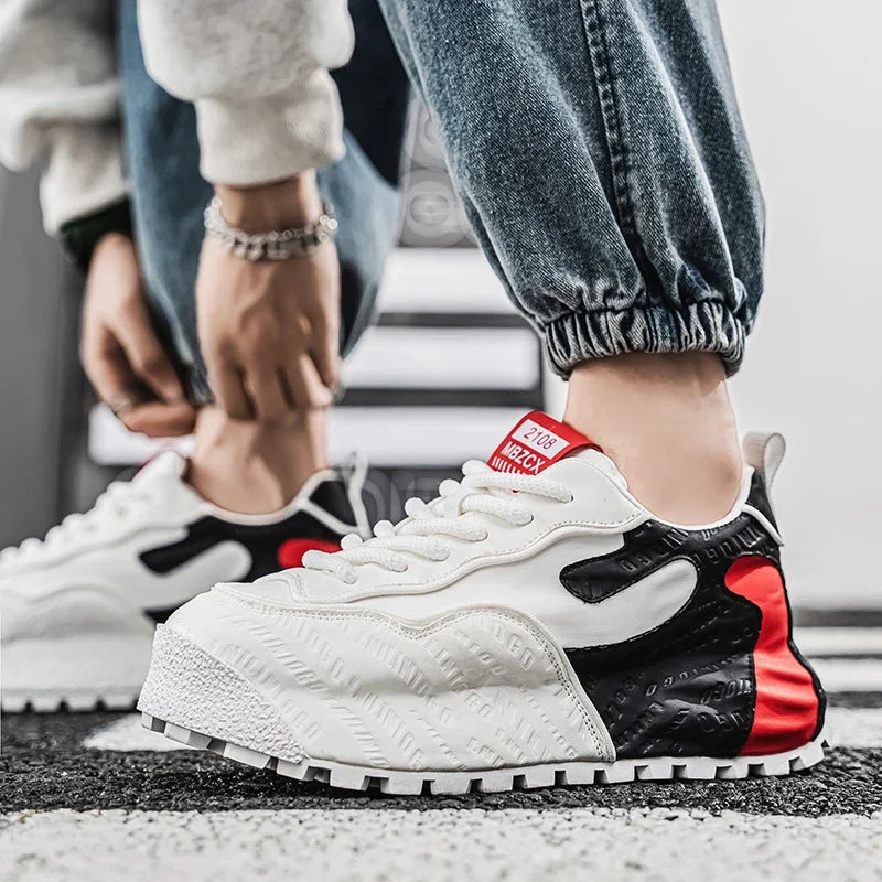 Tênis Casual Masculino com Detalhes em Patchwork