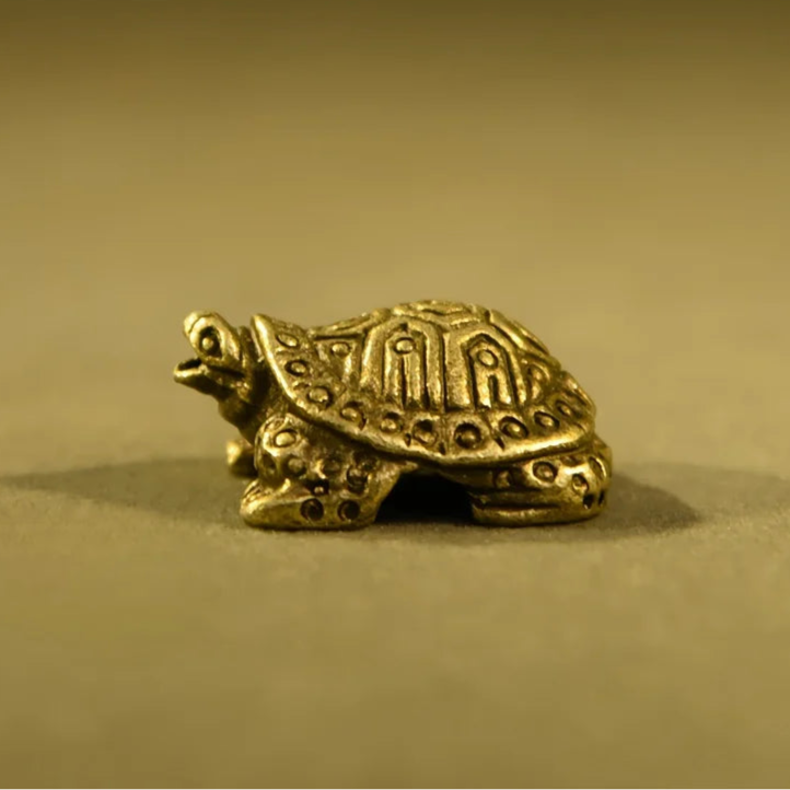 Miniatura de Tartaruga Dourado Envelhecido