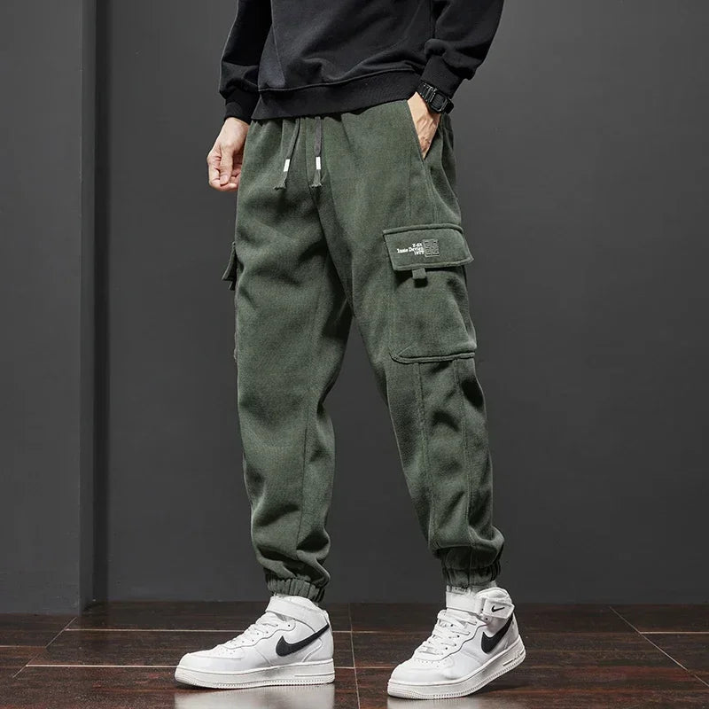 Calça Cargo Masculina com Bolsos Laterais