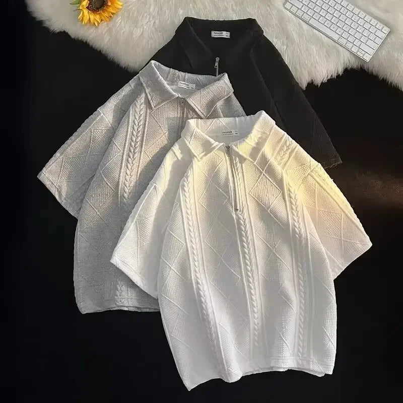 Conjunto Masculino com Camisa Gola V e Short